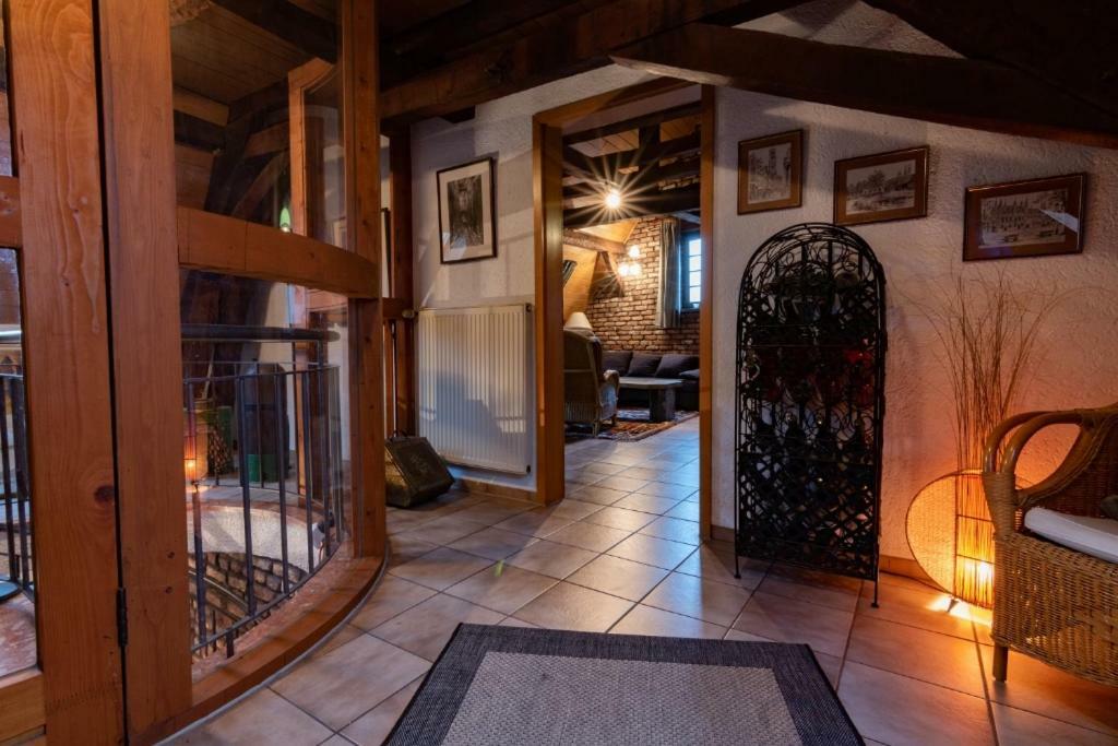Ferienwohnung Flaemisches Weinhaus Wintrich Exterior foto